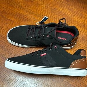 Levi's brand black tennis shoes